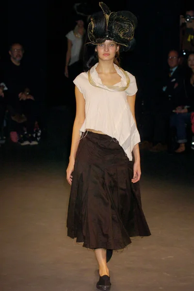 Look 11